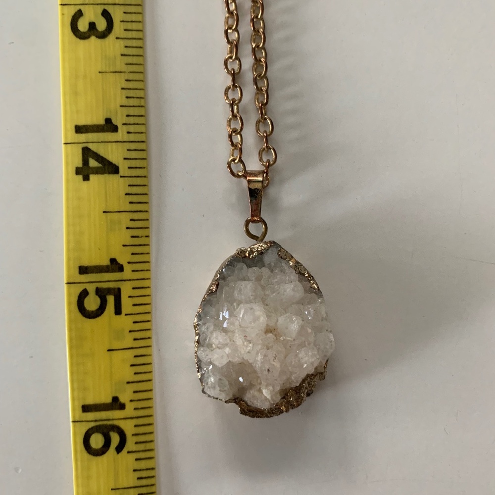 Quartz Drusy Stone Necklace with Gold